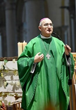Évêque de Sens-Auxerre et Prélat de la Mission de France depuis 2015, Mgr Hervé Giraud a été nommé évêque de Viviers par le pape François, mercredi 13 mars.